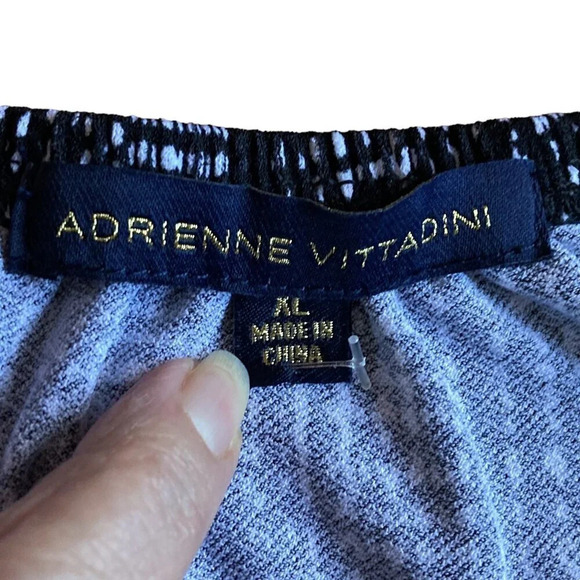 Adrienne Vittadini Knit Crepe Top, Size XL, Black & White Pattern, New with Tags - Picture 2 of 9